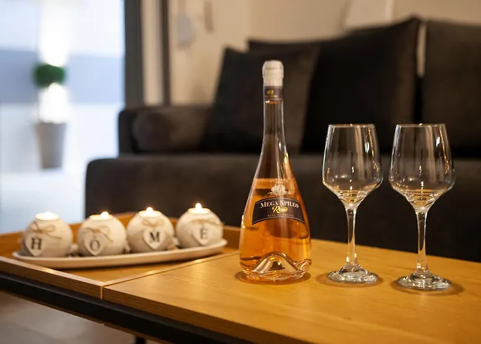 Apartament Aretha-simone-your Urban Salonic